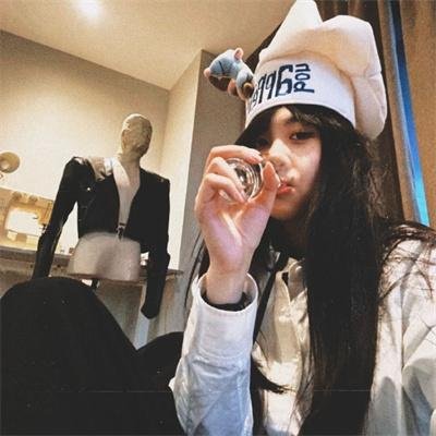 婚后，老公的马甲掉了一地